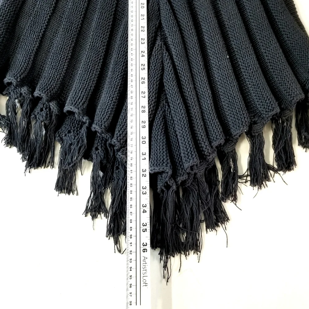 525 America Black 100% Cotton Cable Chunky Knit Ribbed Fringe Hem  Poncho , O/S